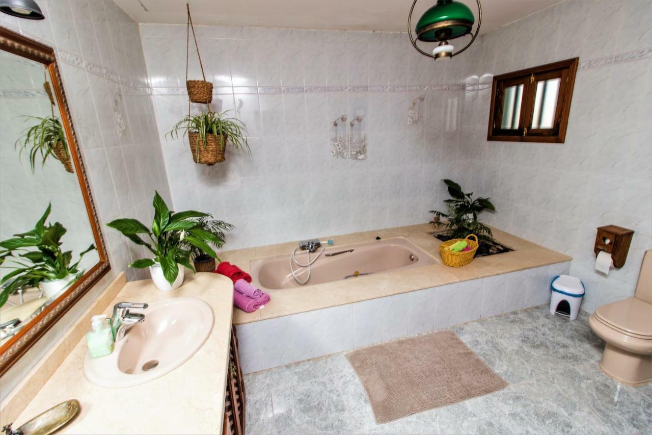 Casa Nora Pension Güime Buitenkant foto